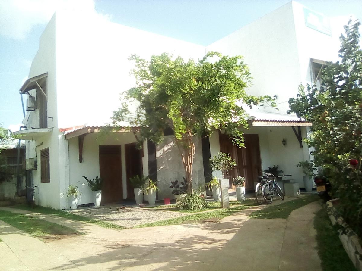Tree House Holiday Home Kombichankulama Exterior foto